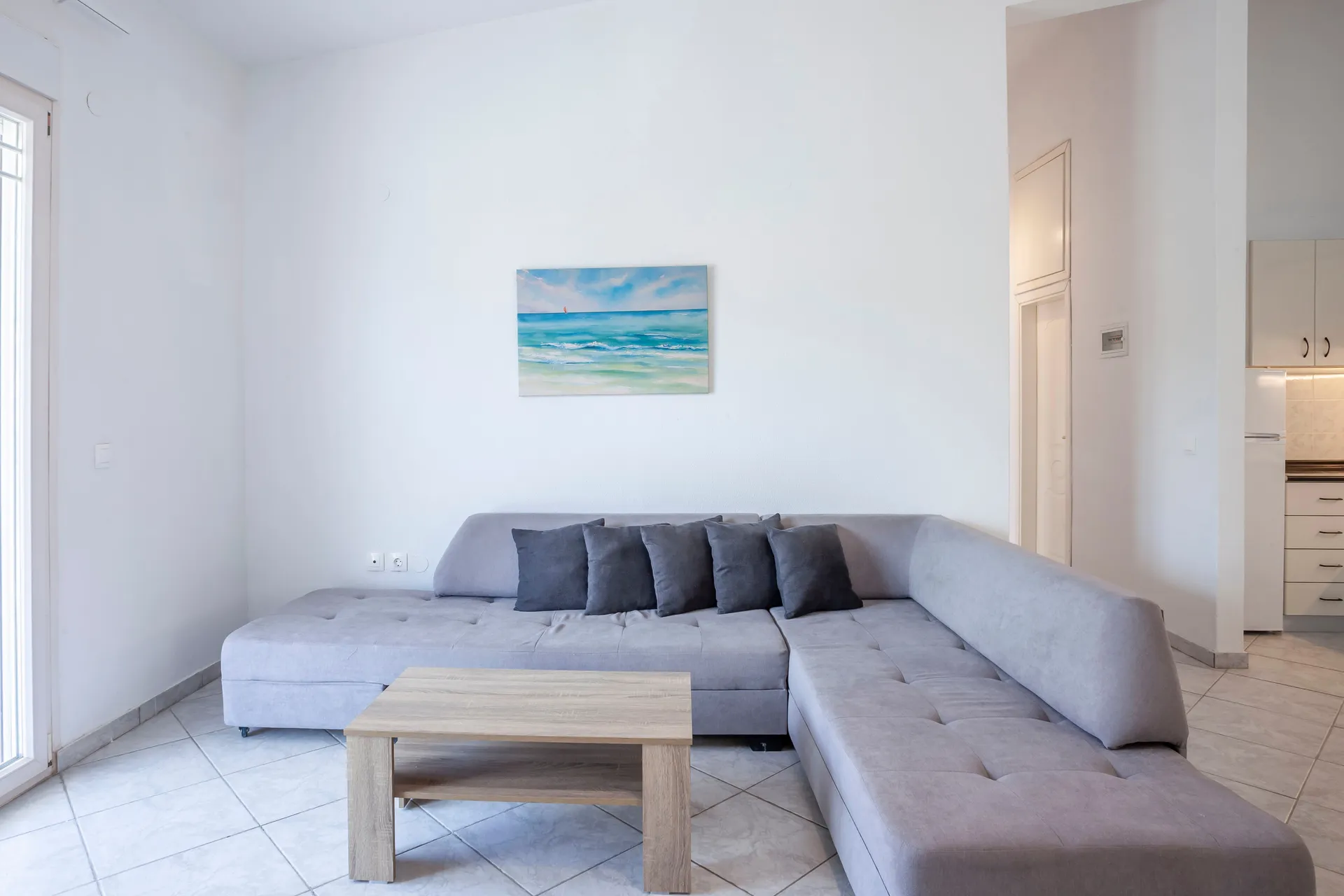 Tiara Holidays - Aris Luxury - 3 bedroom apartment - living room